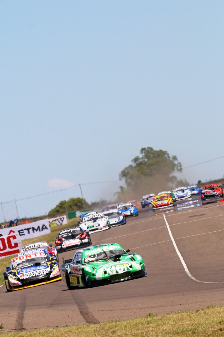 El color del TC Mouras en Concepción desde el foco de Berna Bosco: WhatsApp Image 2023-01-22 at 14.55.39 (1).jpeg